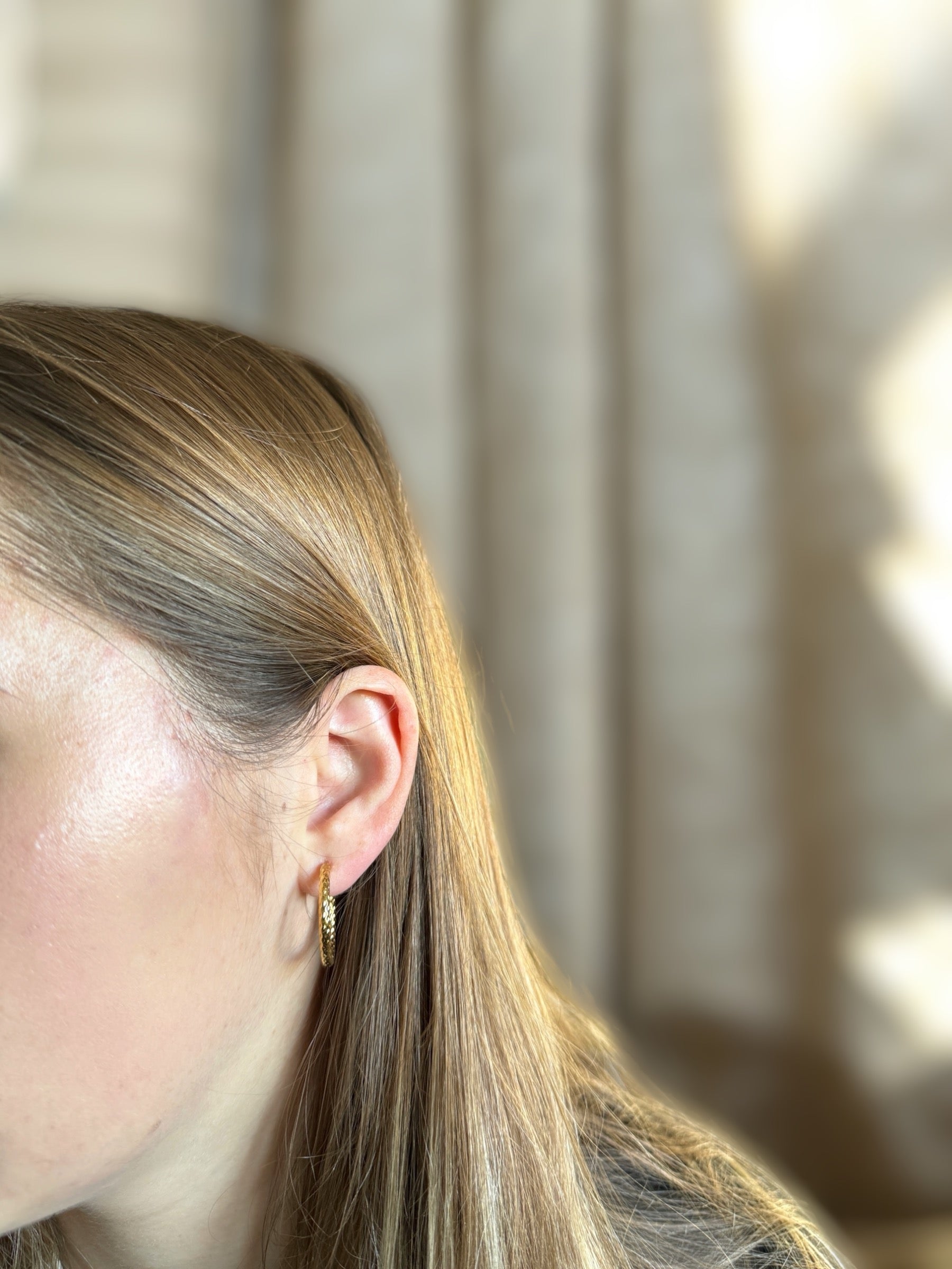 Waterproof Medium textured hoops