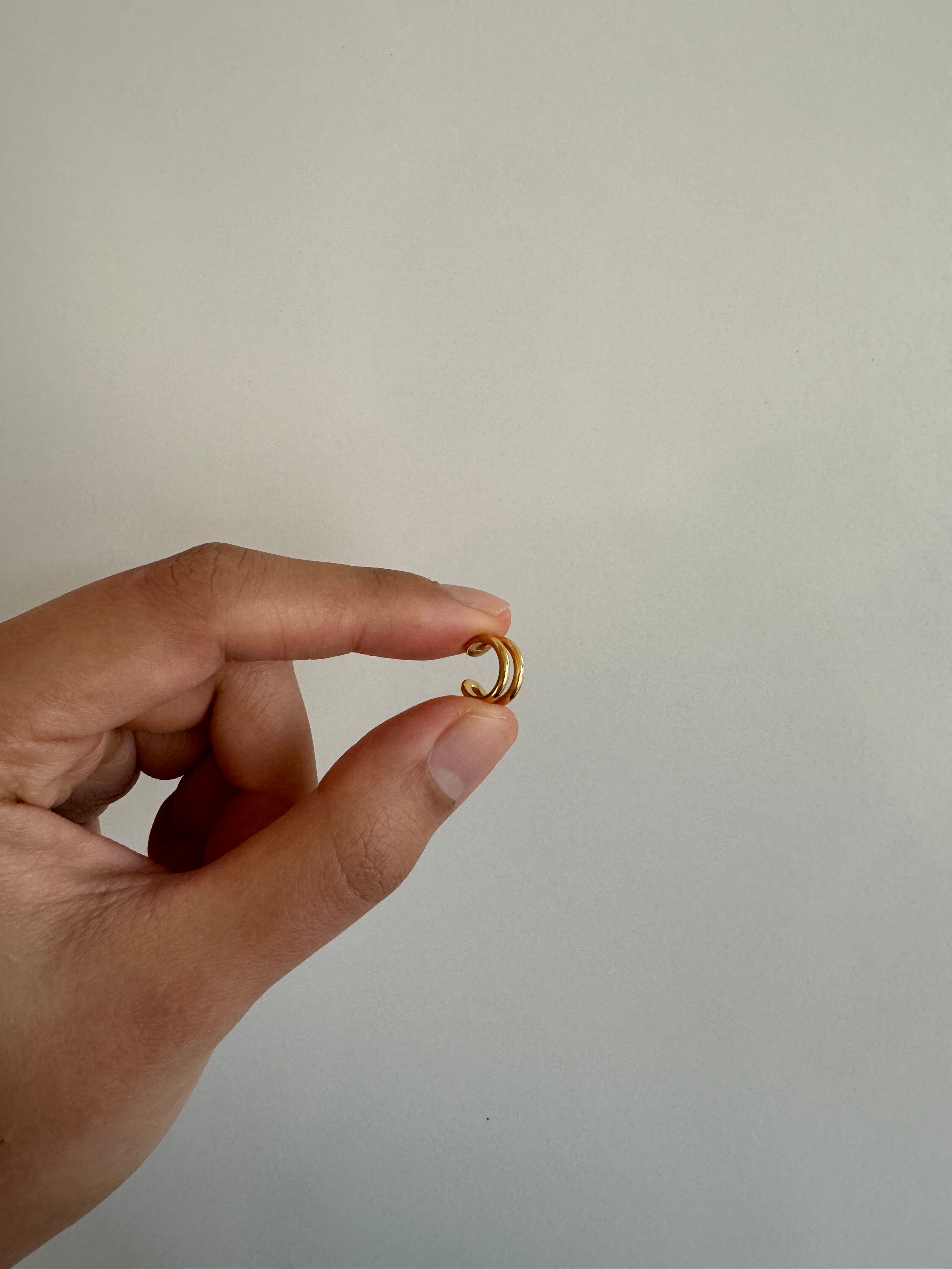 Waterproof Single cuff clip on